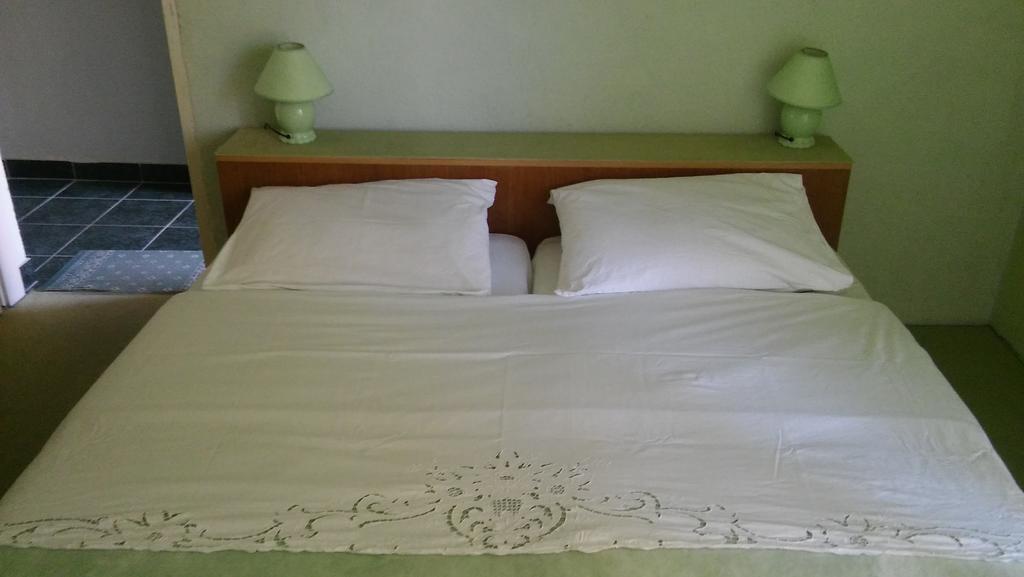 Apartmani Conar Drvenik Veliki Zewnętrze zdjęcie