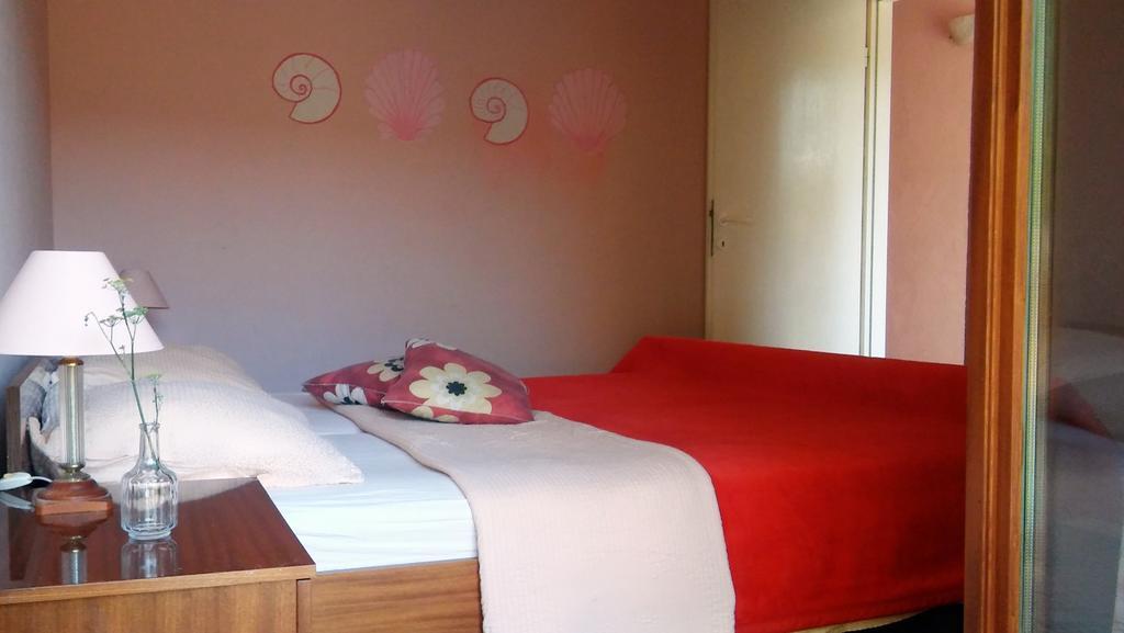 Apartmani Conar Drvenik Veliki Zewnętrze zdjęcie