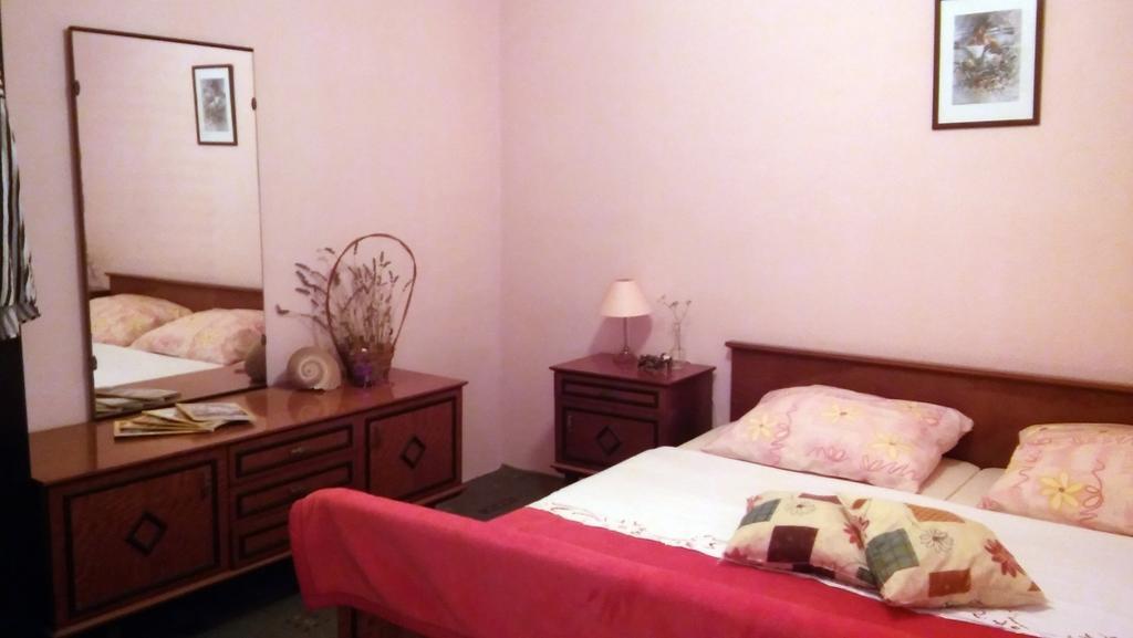 Apartmani Conar Drvenik Veliki Zewnętrze zdjęcie