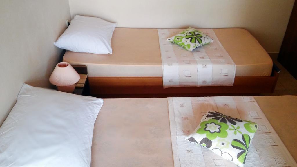 Apartmani Conar Drvenik Veliki Zewnętrze zdjęcie
